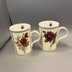 2 Wren Botanica Fine Bone China Coffee Cup Mugs Made in England 12 Ounce fluid
